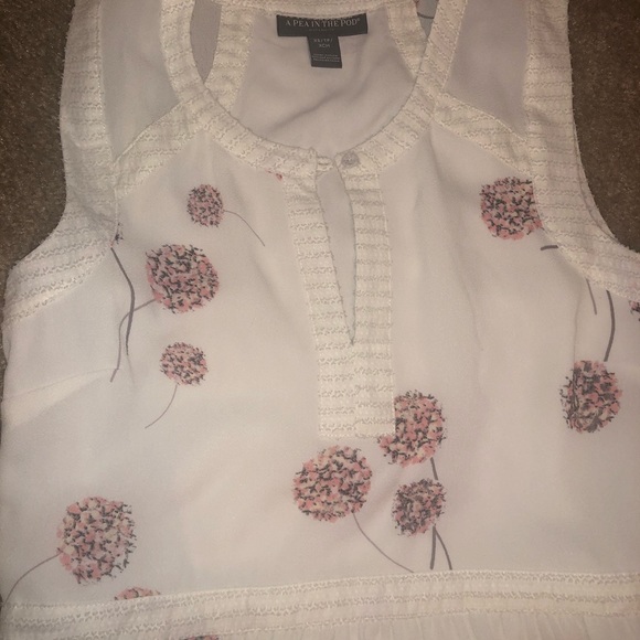 Pea in the Pod maternity blouse - Picture 2 of 2